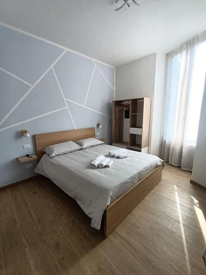 Le Tre Vele Hotel La Spezia 0*,  Italy